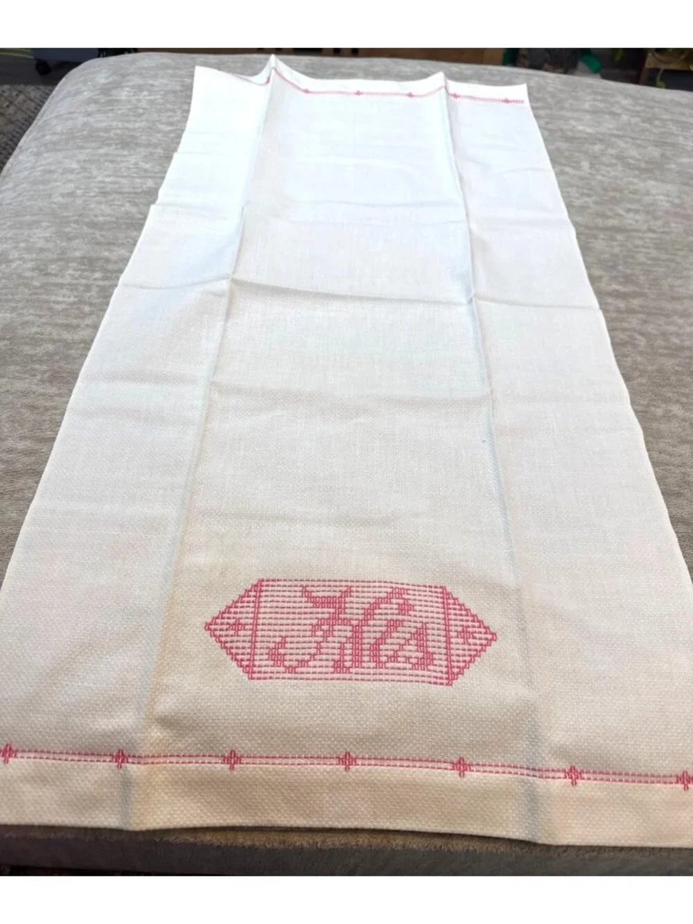 Vintage Pink Embroidered His & Hers Hand Towels